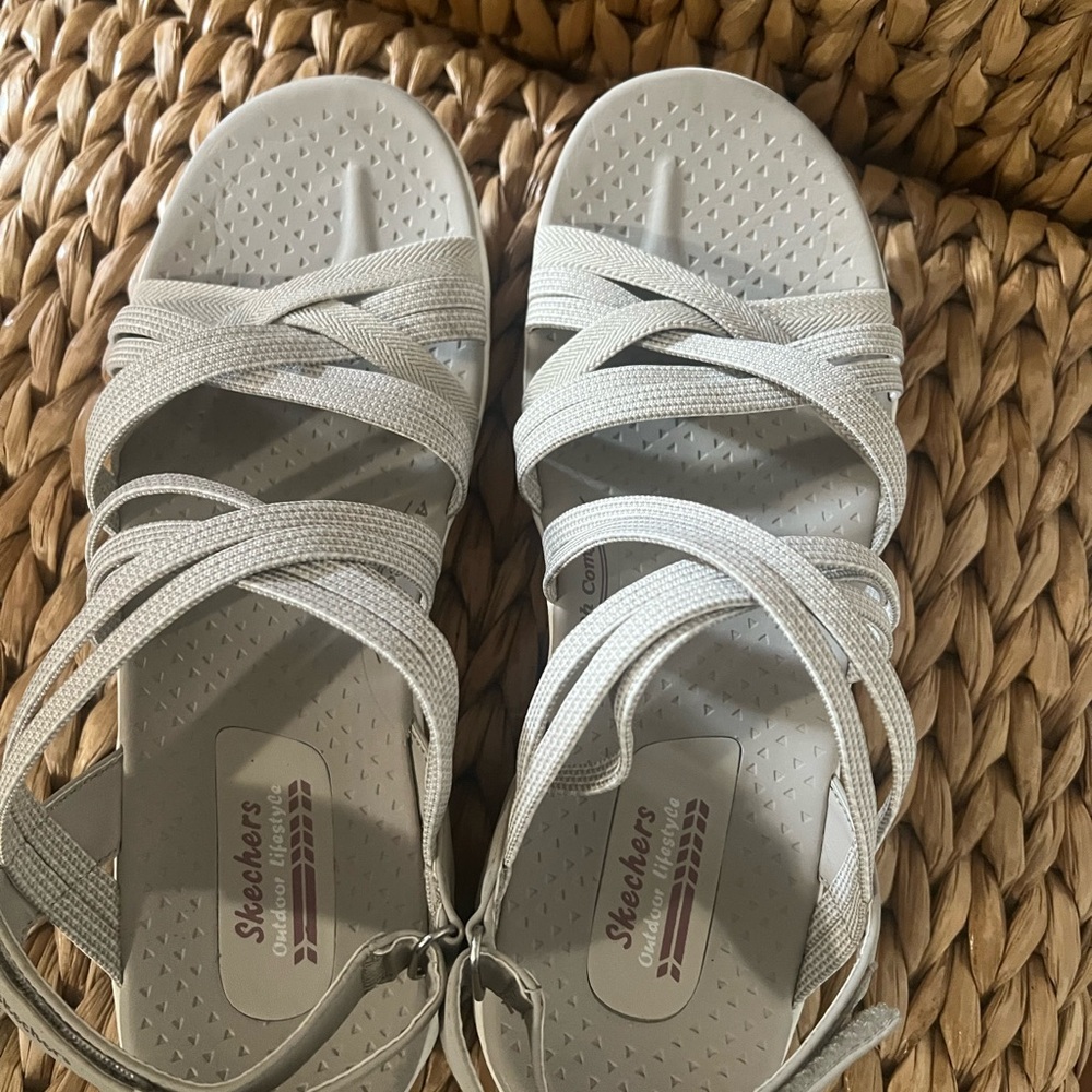 Skechers Women's Light Gray Strappy Comfort Sandals